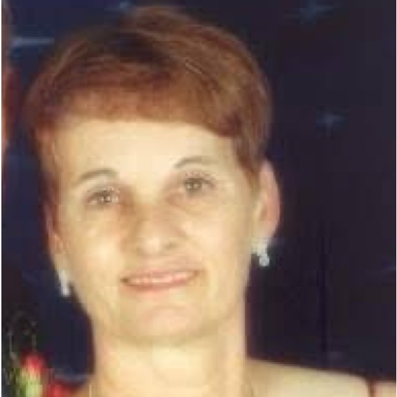 Meet your Posher, Thea - Picture 1 of 3